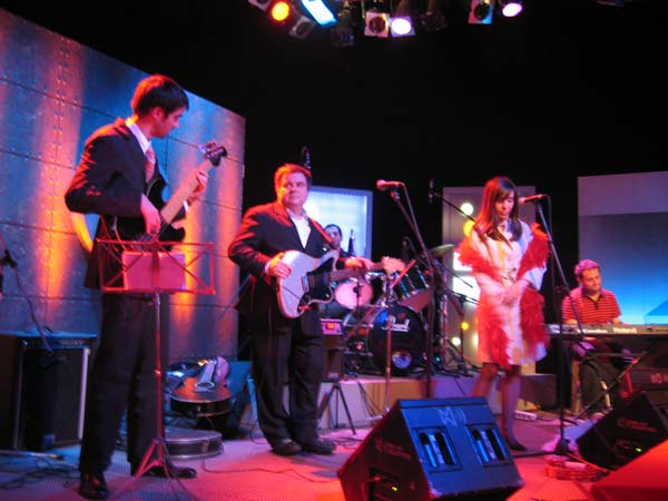 noticia_Emisiones concierto basico laotra_00000288