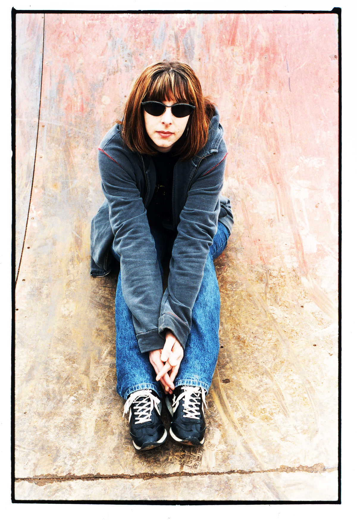 noticia_Helen Love preparan nuevo album para Elefant_00000350