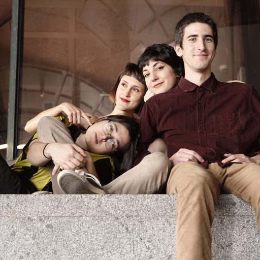 Imagen: AIKO EL GRUPO FOTO