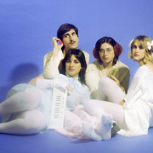 Imagen: AIKO FOTO PROMO ALBUM