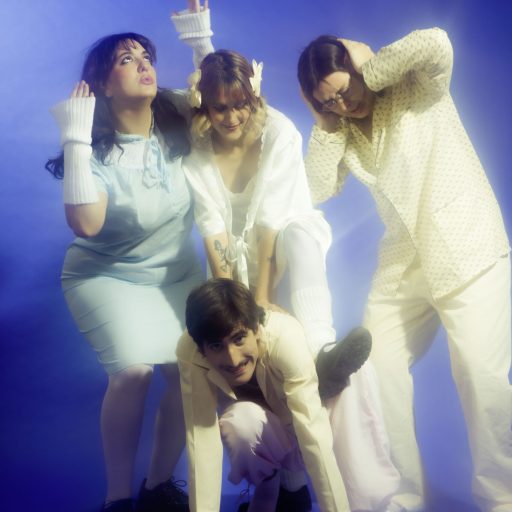 Imagen: AIKO FOTO PROMO ALBUM