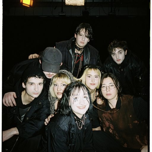 Imagen: AXOLOTES Y AIKO FOTO PROMO ROSAS Y ESPINAS