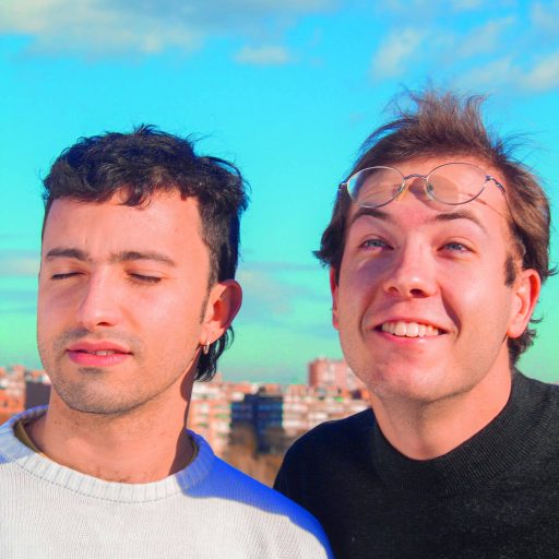 Imagen: CHAVALES FOTO 3