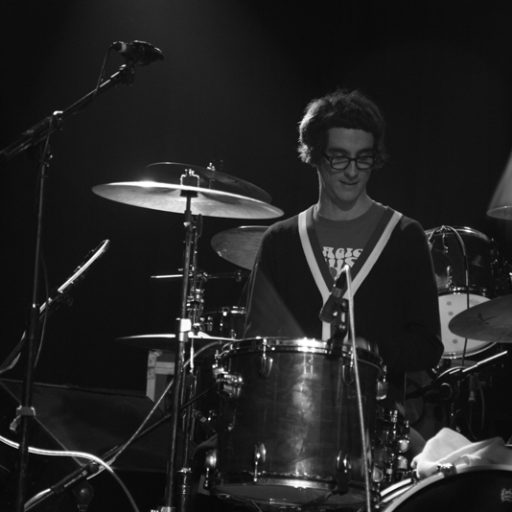 Imagen: Cola Jet Set [Concierto Festival Roig.Cat, Sala Razzmataz 2, Barcelona]