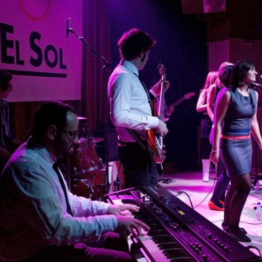 Imagen: Cola Jet Set [Fiesta Elefant, Sala El Sol, Madrid]