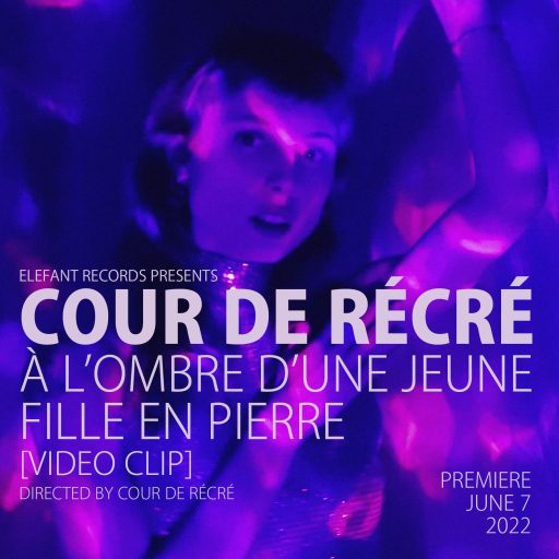 Imagen: COUR DE RÉCRÉ FLYER VIDEO "À L’ombre D’une Jeune Fille En Pierre"