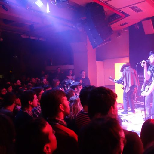 Imagen: FOTO LIVE 13 SALA SOL DICHOSOS 90 02