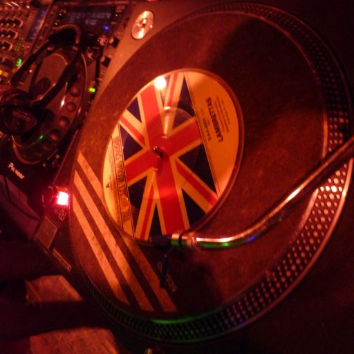 Imagen: FOTO LIVE 2012 OCHO Y MEDIO 11