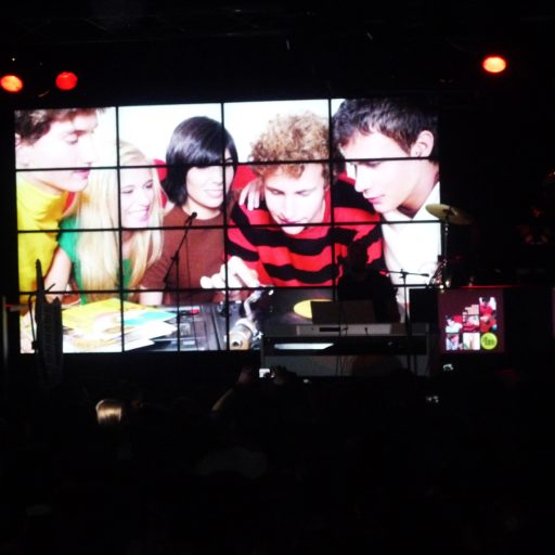 Imagen: FOTO LIVE 2012 VALENCIA POLINESIA 03