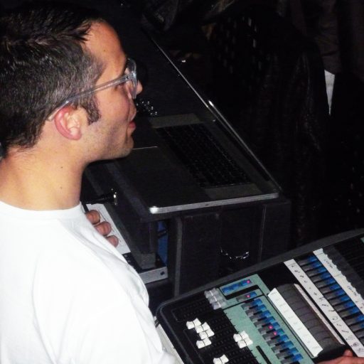 Imagen: FOTO LIVE 2012 VALENCIA POLINESIA 19