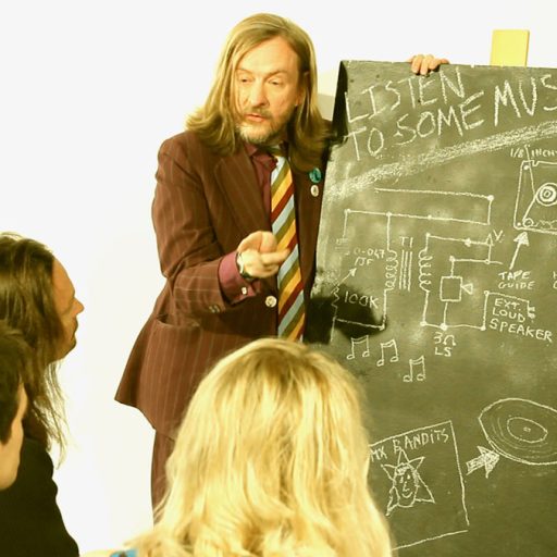 Imagen: FOTO VIDEO LISTEN TO SOME MUSIC 07