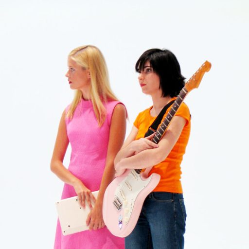 Imagen: La Casa Azul [Videoclip Superguay, Virginia y Clara]