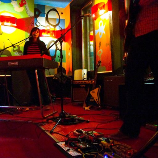 Imagen: Linda Guilala [Concierto El monstruo de un solo ojo, Vigo]