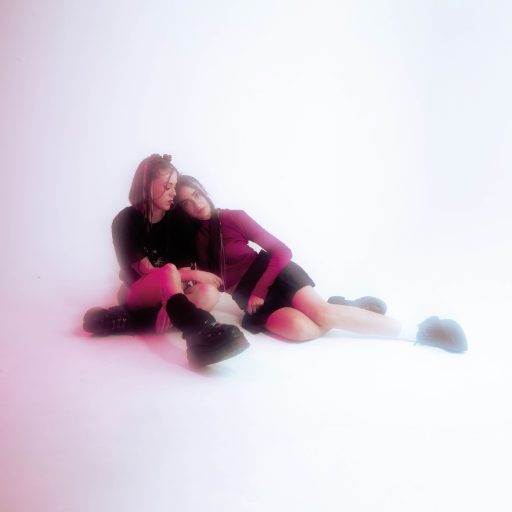 Imagen: LISASINSON PORTAD UN AÑO