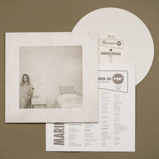 Imagen: MARINITA PRECARIO FOTO VINILO