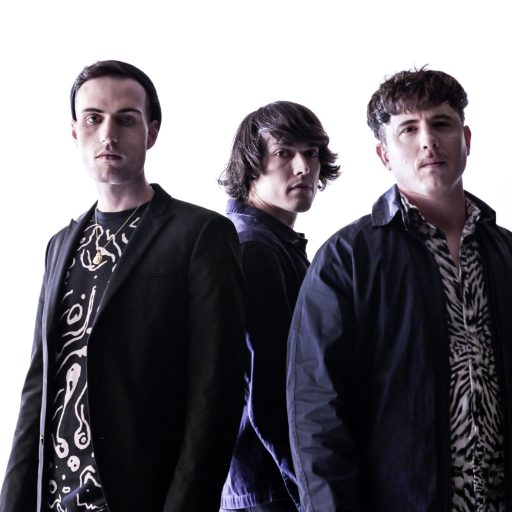 Imagen: NEVVER FOTO PROMO AMANECIENDO