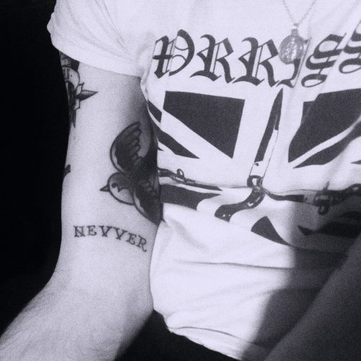 Imagen: NEVVER PORTADA