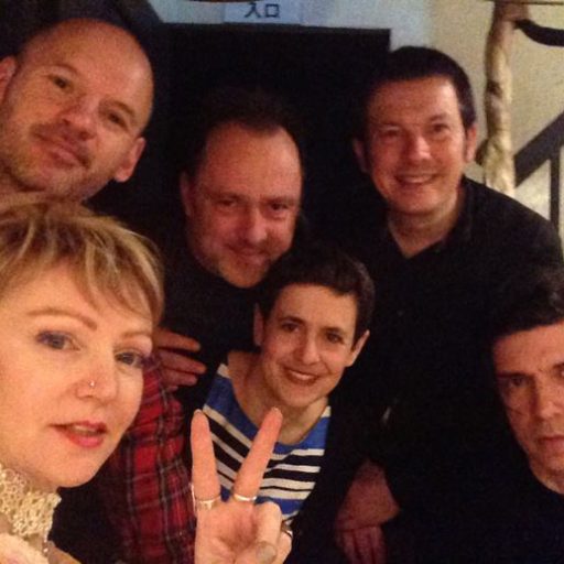 Imagen: THE PRIMITIVES + CATENARY JAPON